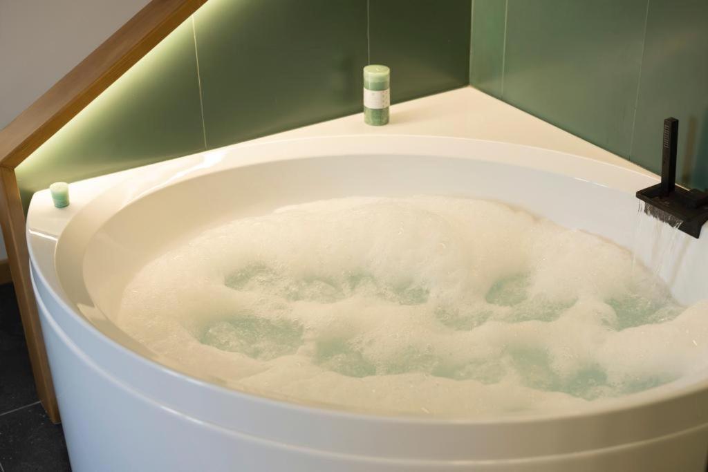 Bali Aqua&Charme Bed and Breakfast Γκαέτα Εξωτερικό φωτογραφία